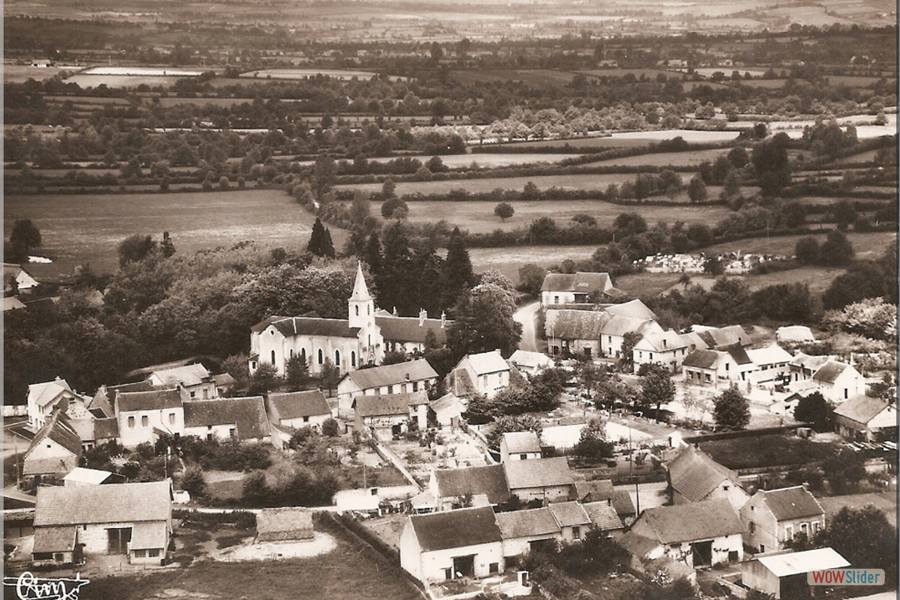 0002a-LIGNEROLLES - Vue générale 1