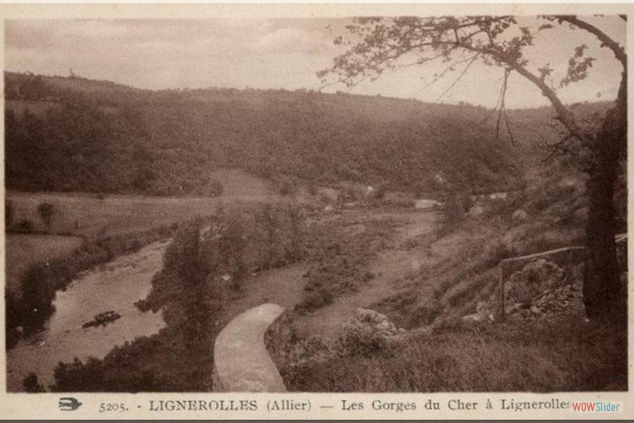 LIGNEROLLES - Vue sur les gorges du Cher du refuge 
